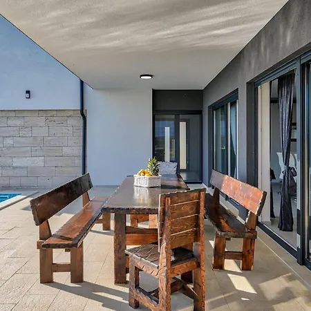 Fa Exclusive Holiday home Zadar