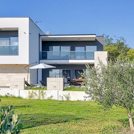 Fa Exclusive Holiday home Zadar