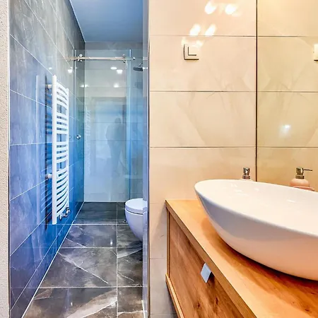 Fa Exclusive Ferienhaus *
