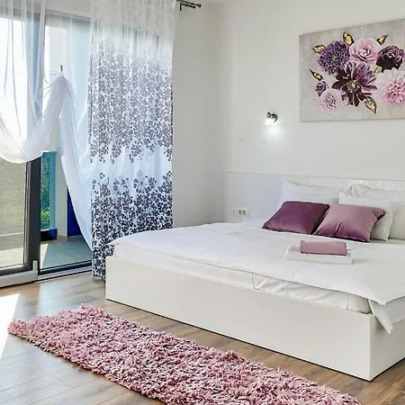 Vikendica Fa Exclusive *